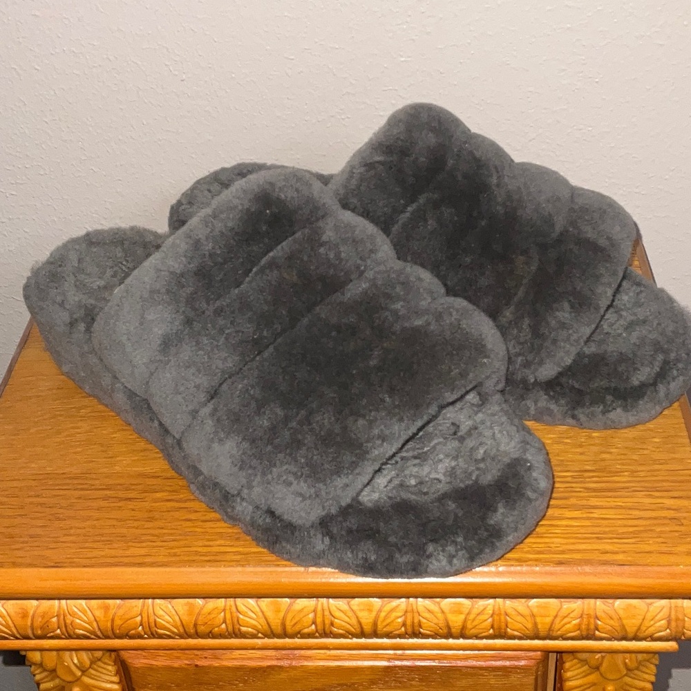UGG Cozy Gray Fuzzy Slippers